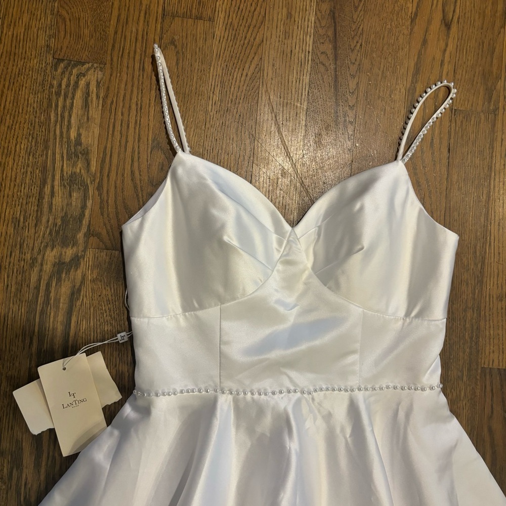 NWT Pearl Detail A-Line Tea Length Wedding Bridal Dress - Picture 5 of 9